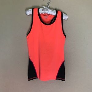 Little girl workout tank 8-10